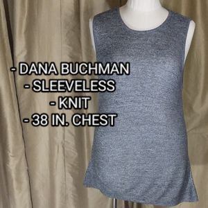 *SOLD* Dana Buchman Gray Sleeveless Knit Top. Size XL.